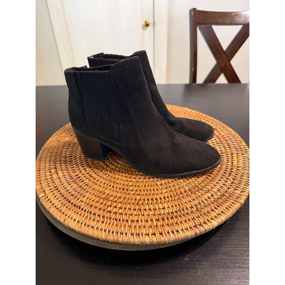Lulus Womens Black Faux Suede Pointed Toe Block Heel Ankle Boots Size 7